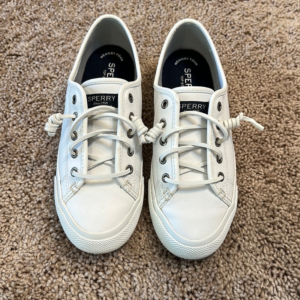 Sperry women’s sneakers. White. Size 6. Good used condition. Minor sole wear.
